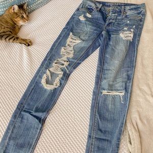American Eagle Mom Jean